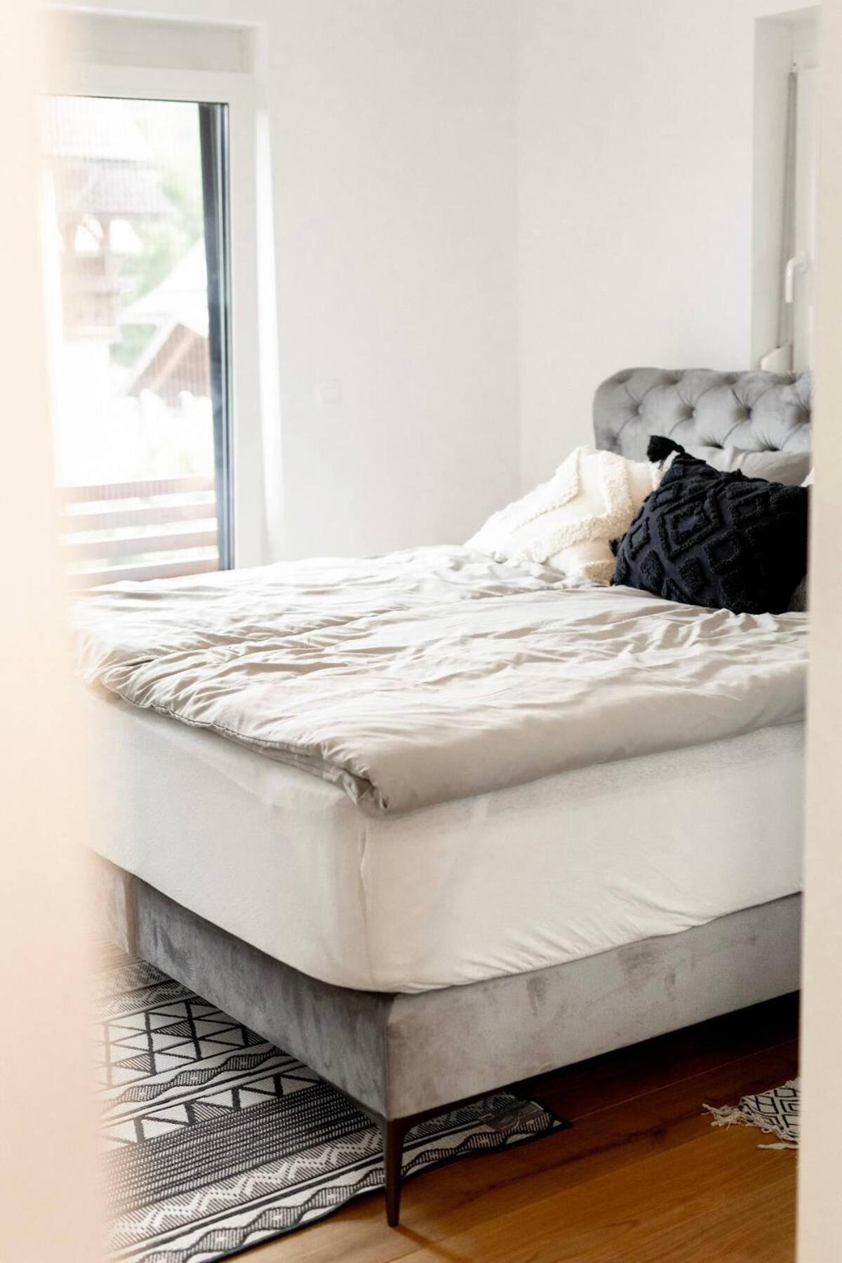 Aura Apartments Zirovnica Ngoại thất bức ảnh