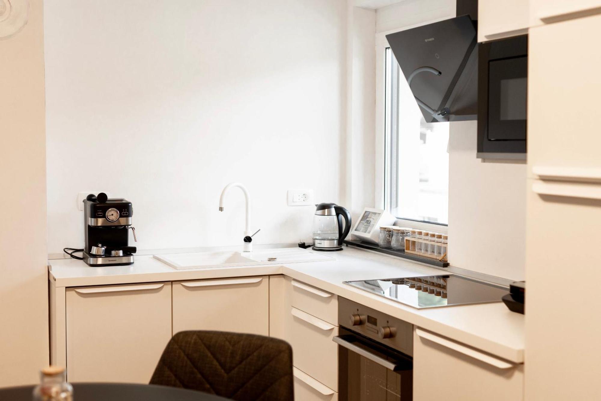 Aura Apartments Zirovnica Ngoại thất bức ảnh